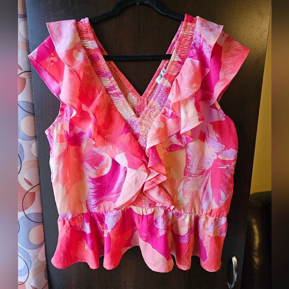 Sofia Jeans Floral Pink Ruffle V-Neck Top Size XXXL